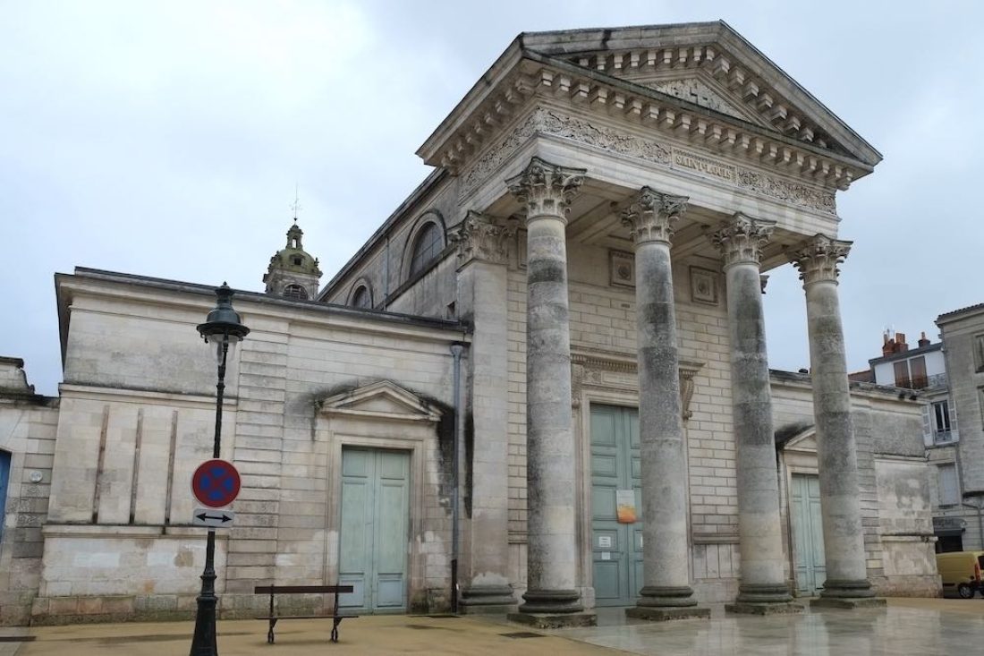 Église Saint-Louis de Rochefort