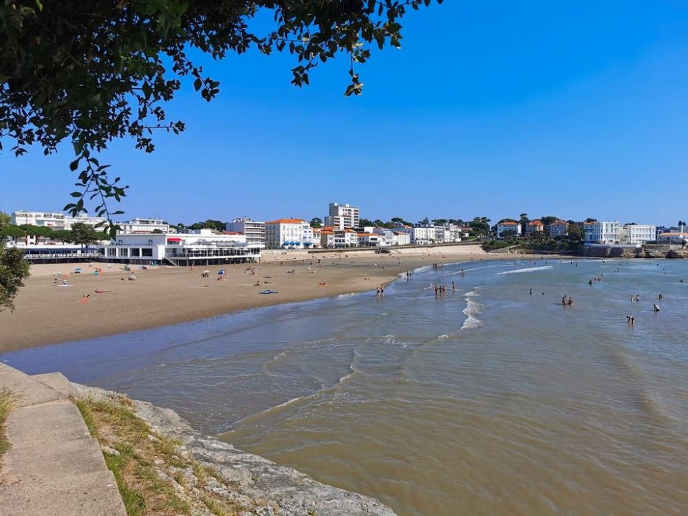 La plage de pontaillac à Royan